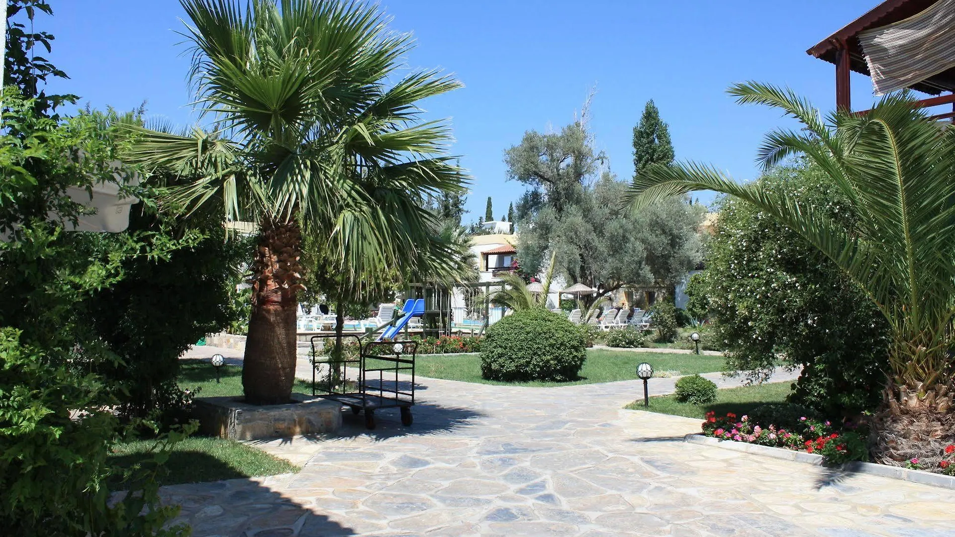 Toloman Hotel Bitez Beach