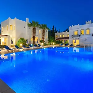 Otel Kassandra, Bitez